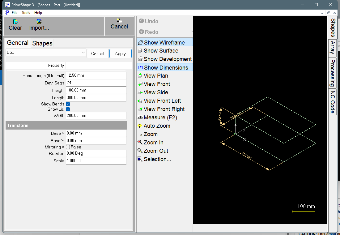 Box in PrimeShape: the property page (left) and the shape as a wireframe with its dimensions (right).